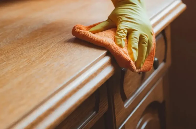 Come ravvivare il legno invecchiato: il segreto per riportarlo a nuovo